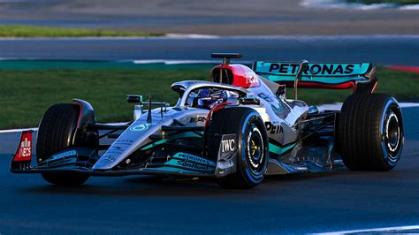 fond d'écran mercedes f1 2022.